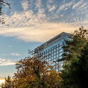 Intercontinental By Ihg Otel
