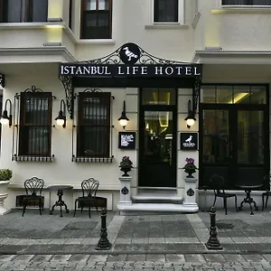 Life (adults Only) Estambul