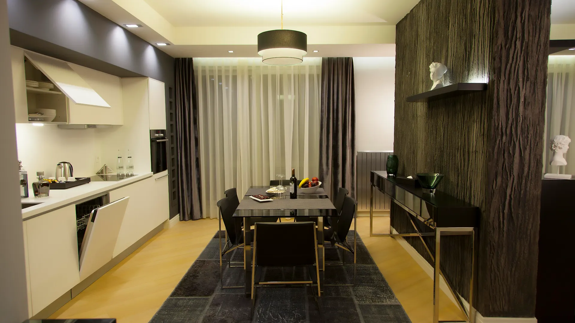 **** Апарт-отель The Leos Residence Стамбул Турция